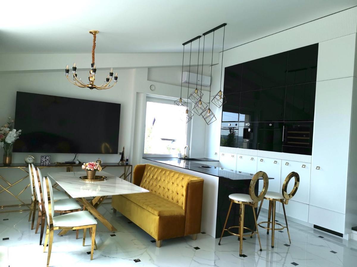 Luxury Penthouse With Large Terrace & Panoramic Old Town View Leilighet VNO Eksteriør bilde